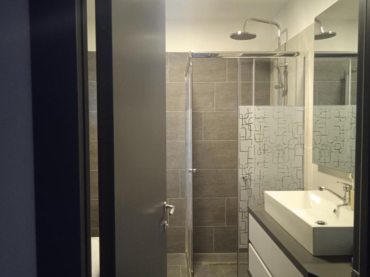 Anton Apartment Povlja  Luaran gambar