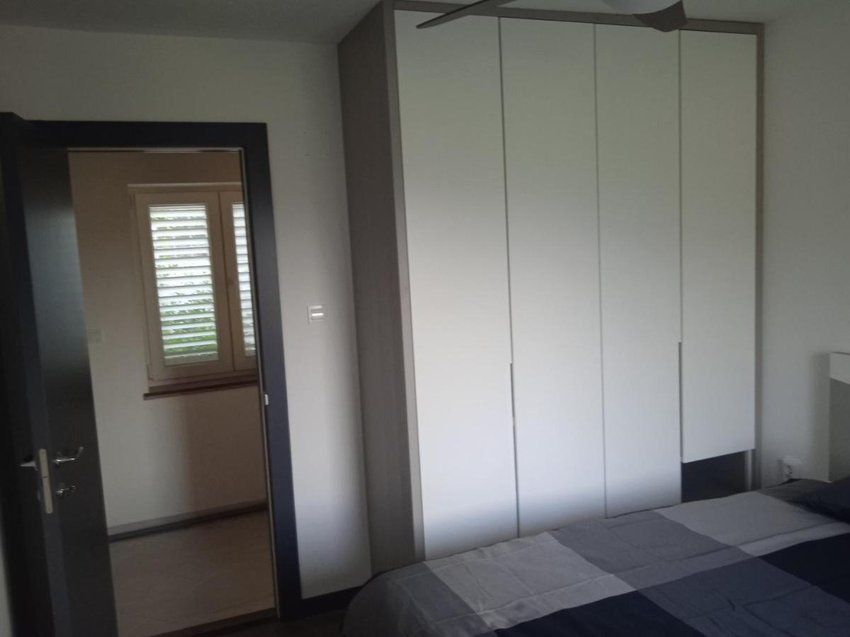 Anton Apartment Povlja  Luaran gambar