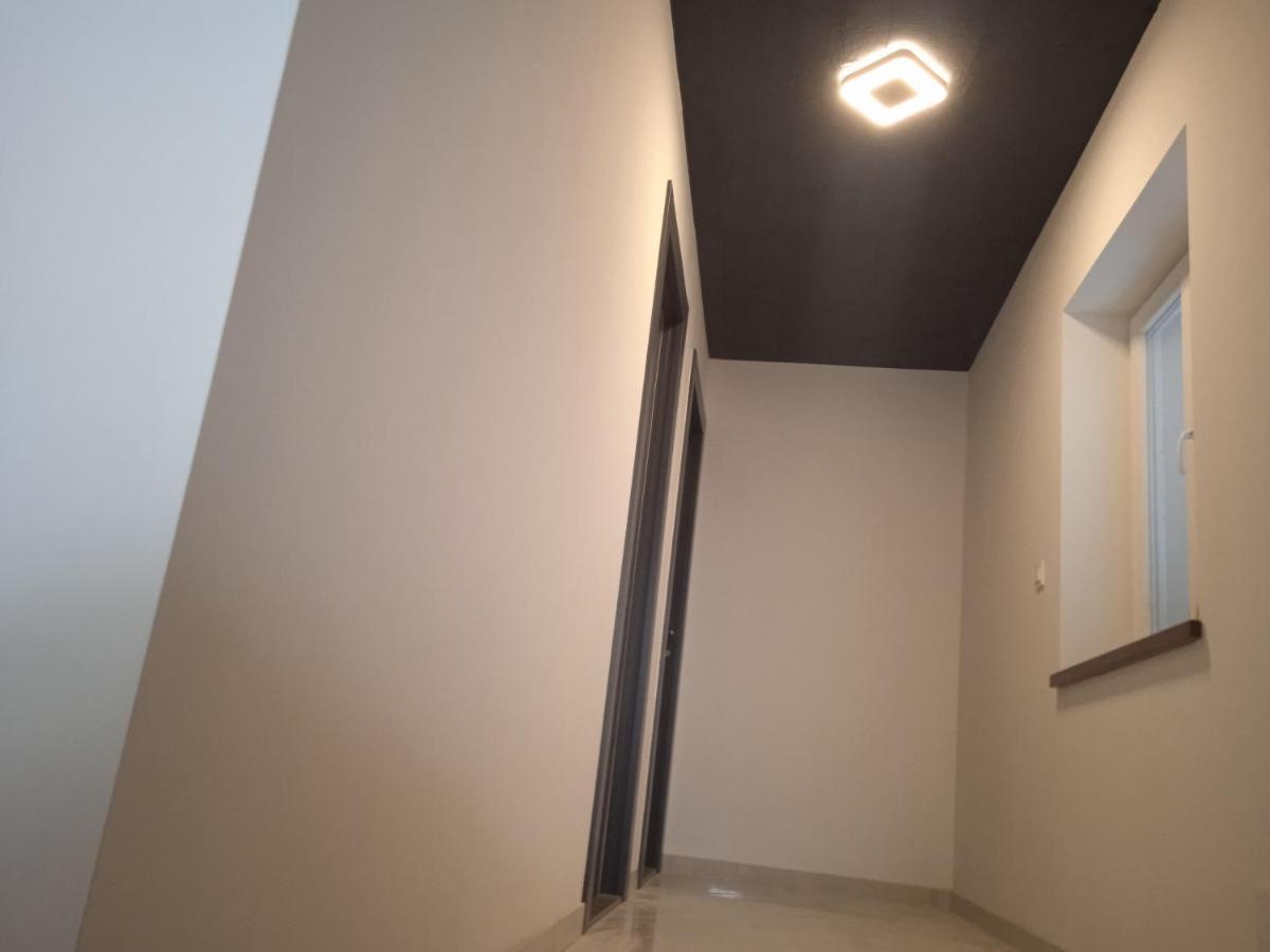 Anton Apartment Povlja  Luaran gambar